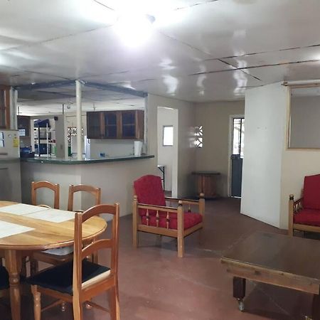 Gia'S Garage & Home For Bocas Travelers Almirante Екстер'єр фото
