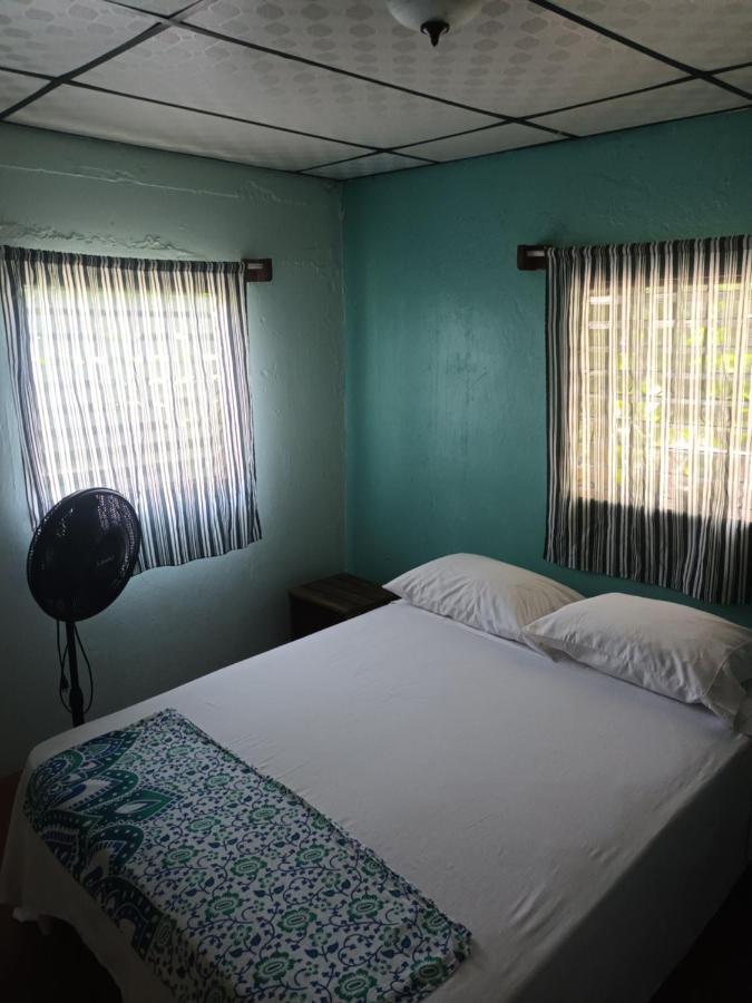 Gia'S Garage & Home For Bocas Travelers Almirante Екстер'єр фото
