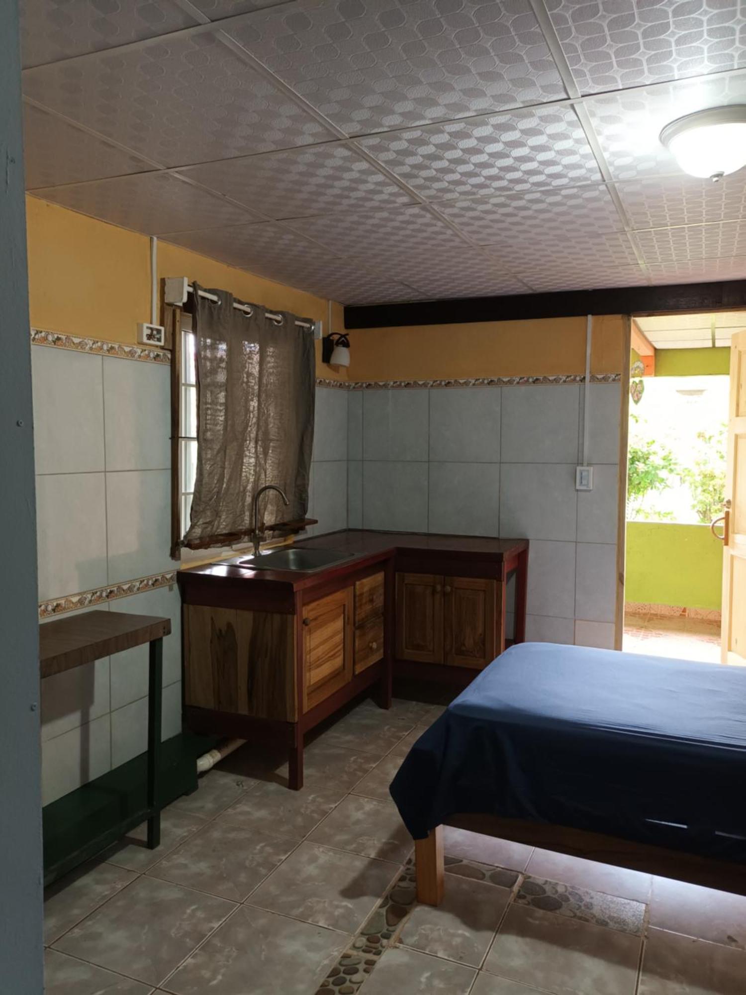 Gia'S Garage & Home For Bocas Travelers Almirante Екстер'єр фото