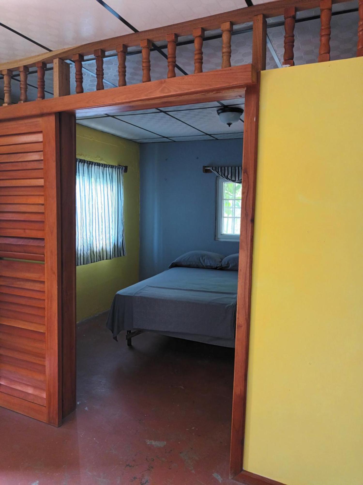 Gia'S Garage & Home For Bocas Travelers Almirante Екстер'єр фото